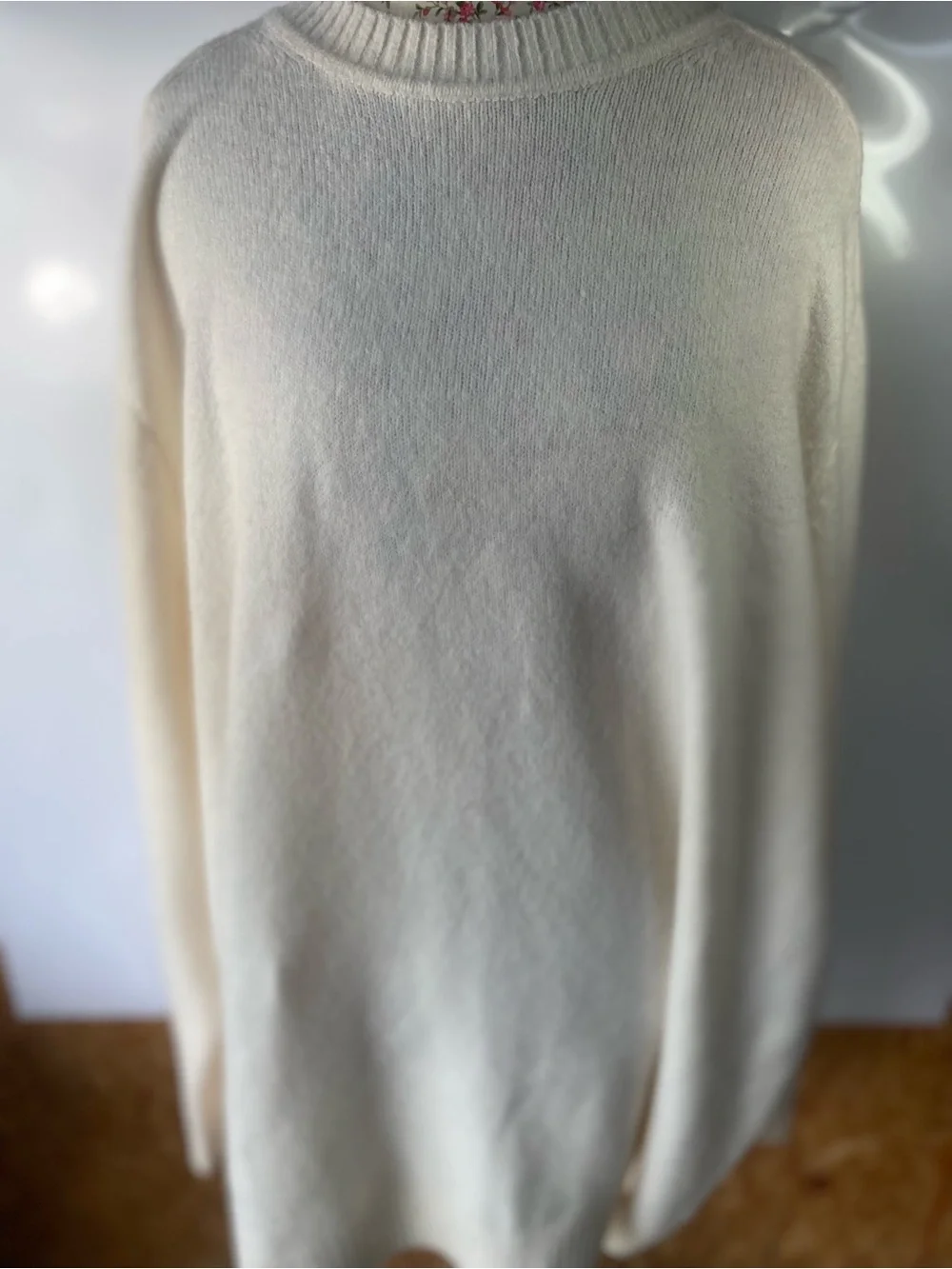 GAP Cream Crewneck Sweater